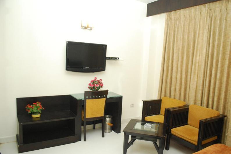 Aman Deluxe Hotel New Delhi Exterior photo