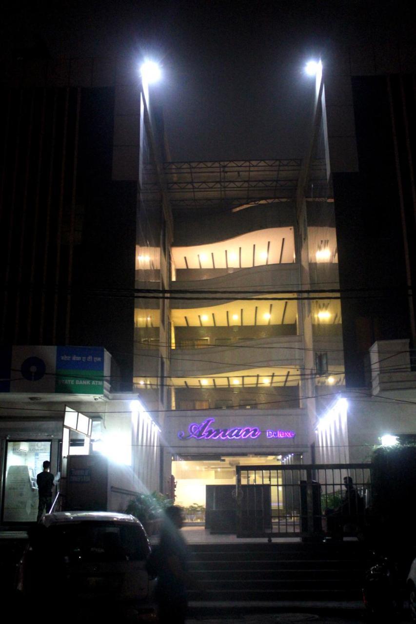 Aman Deluxe Hotel New Delhi Exterior photo